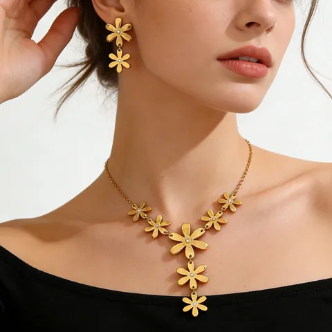 Stainless Steel Daisy Flower Necklace And Earrings For Women Gold Plated Rhinestone Floral Jewelry Accessory For Daily Fashion Gift