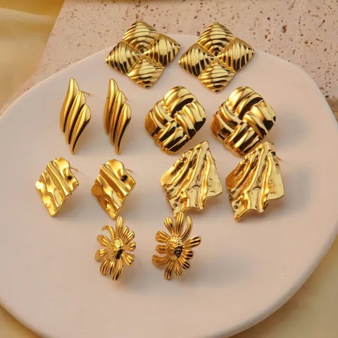 Geometric Stainless Steel Stud Earrings For Women Gold Plated Irregular Wrinkled Woven Daisy Pattern Statement Fashion Jewelry Gift