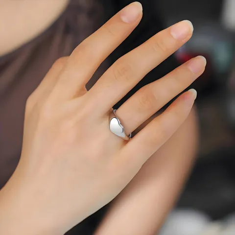Minimalist 316L Stainless Steel Heart Signet Ring For Women PVD Gold Plated Smooth Surface Geometric Finger Ring Daily Jewelry