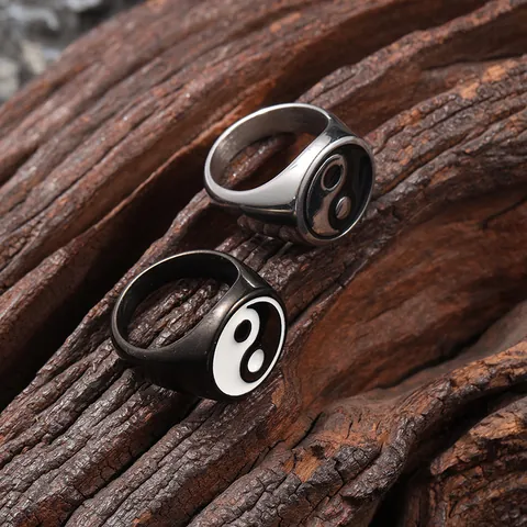 Vintage Stainless Steel Yin Yang Ring Tai Chi Signet Ring Retro Taoist Jewelry For Men Women Band Ring Silver Black