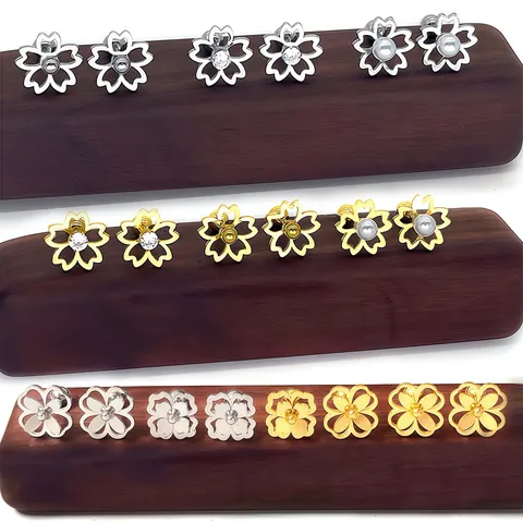 Pendientes de Botón de Margarita y Flor de Cerezo de Acero Inoxidable 316L para Mujer Minimalista Flor Hueca Zirconia Perla Cierre de Rosca Joyería de Moda