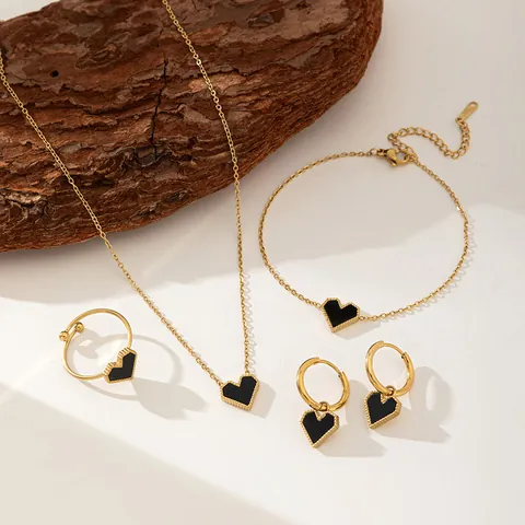 French Vintage Gold Heart Necklace Bracelet Earrings Ring For Women Elegant Shell Heart Pendant Stainless Steel Jewelry