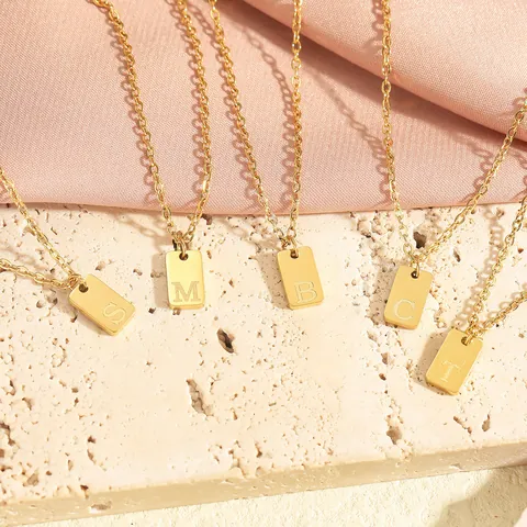 316L Edelstahl 18K Vergoldet Anfangsbuchstabe Halskette Quadratischer Anhänger Graviertes Alphabet Tag Schmuck Für Damen