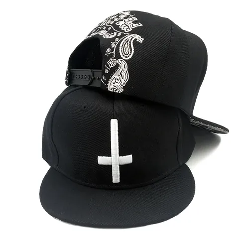 Hip Hop Schwarz Snapback Baseballkappe Mit Umgekehrtem Kreuz 3D-Stickerei Paisley-Druck Flache Krempe Verstellbarer Hut Herren Damen