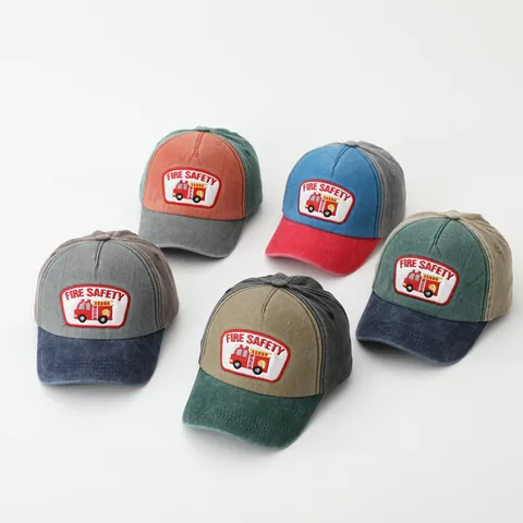 Gorra de Béisbol para Niños Con Bloques de Color 100% Algodón Sombrero de Sol Lavado Con Parche de Camión de Bomberos para Niños Niñas Aire Libre