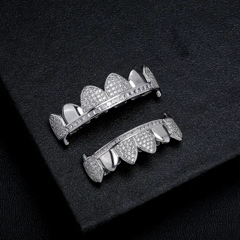 Iced Out Hip Hop Teeth Grillz Copper Zirconia Inlaid Gold Silver Plated Vampire Fangs Mouth Jewelry For Men Women Party