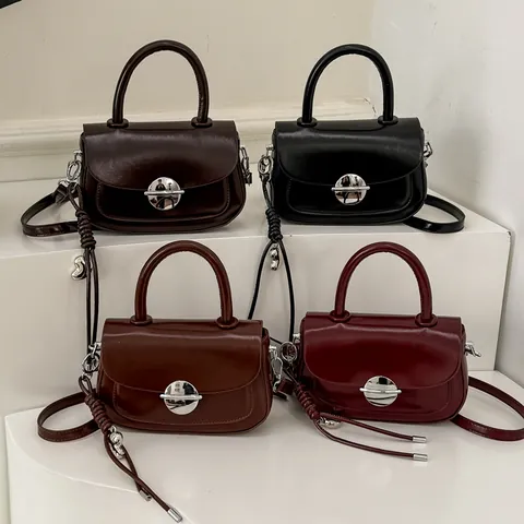 Vintage PU Leather Saddle Bag For Women Minimalist Metal Buckle Handbag Retro French Style Crossbody Shoulder Bag