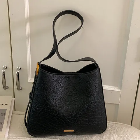 Borsa a Spalla Secchiello in Pelle Microfibra Retro Per Donna Grande Capacità Minimalista Hobo Tote Bag Con Dettagli Oro