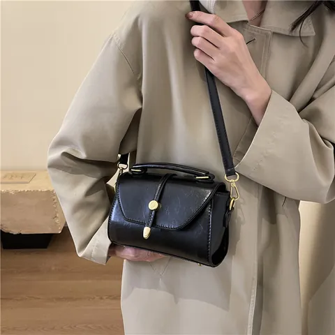 Women Retro Synthetic Leather Small Square Handbag Vintage Gold Buckle Flap Crossbody Shoulder Bag With Adjustable Strap