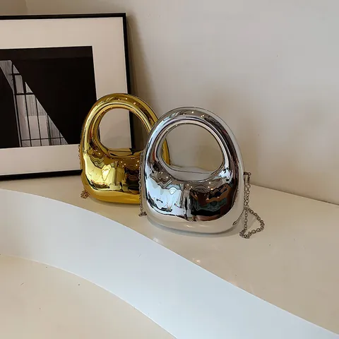 Sac à Main Minimaliste en Acrylique Effet Miroir Avec Bandoulière Chaîne Poignée Évidée Ovale Sac de Soirée pour Femmes