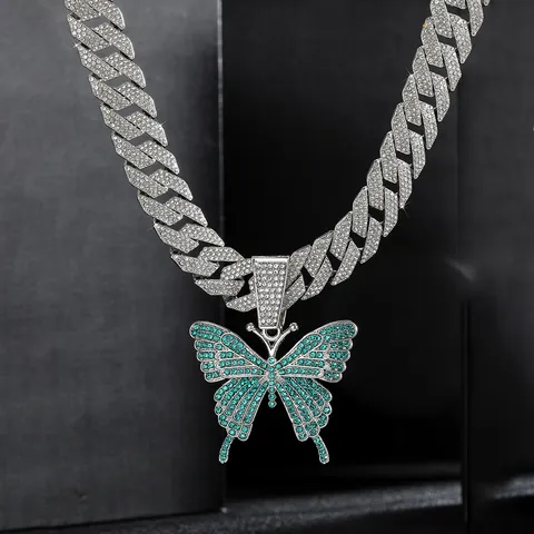 Collana con Pendente a Farfalla Hip Hop Iced Out per Uomo Donna Lega Maglia Cubana Strass Gioielli Streetwear Collana