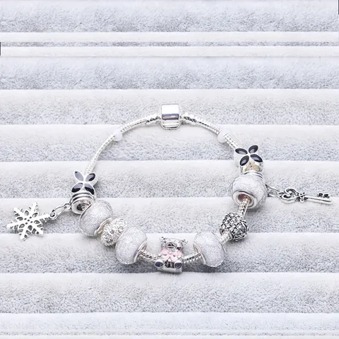 Damen 925 Versilbertes Kupfer DIY Charm Armband Süßer Bär Schlüssel Schneeflocke Perlen Schlangenkette Schmuck Romantisches Geschenk