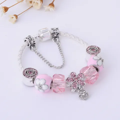 Dames Mode Roze Kristallen Glaskraal Charm Armband Wit Gevlochten Leren Koord Verzilverd Bloem Hanger Romantische Meisjesachtige DIY Sieraden Cadeau