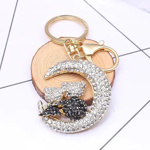 Korean Style Rhinestone Crescent Moon With Two Bears Keychain Gold Alloy Key Ring Bag Charm Pendant For Women Couples Gift