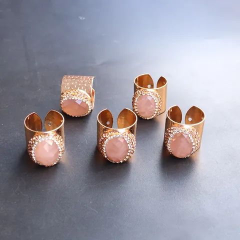 Verstellbarer Gehämmerter Kupferring Vergoldet Natürlicher Rosenquarz Strass Geometrischer Fingerring Für Damen Vintage Bohemian Schmuck
