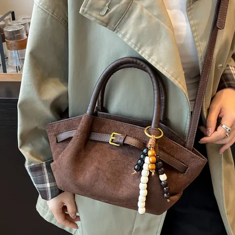 Vintage Women Suede PU Leather Handbag With Wooden Beads Charm Retro Leopard Print Shoulder Crossbody Bucket Bag For Women