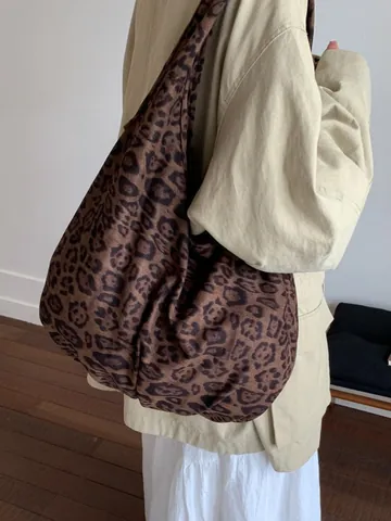 Borsa a Tracolla da Donna Grande Capacità Leopardata in Camoscio Vintage Pieghettata Tote per Viaggi Quotidiani Borsa Hobo