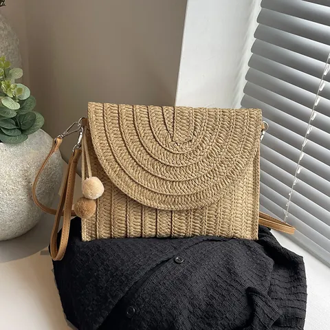 Women Woven Straw Envelope Crossbody Bag With Pom-Pom Decoration Casual Bohemian Vacation Handbag Shoulder Bag Small Clutch