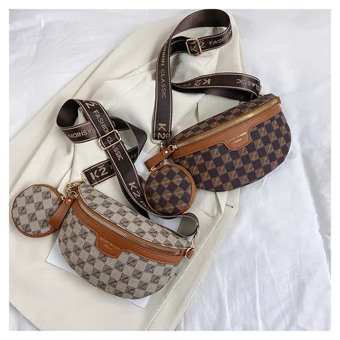 Sac de Poitrine Femme Mode Rétro Damier Cuir PU Sac Bandoulière Motif Monogramme Large Sangle Sac à Épaule Sous le Bras Ensemble Deux Pièces