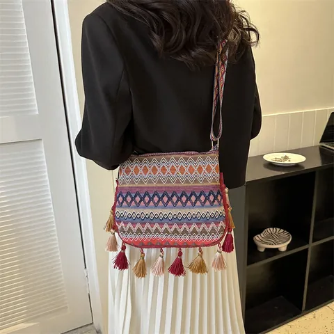 Bohemian Ethnic Style Woven Crossbody Bag For Women Colorful Geometric Pattern Shoulder Bag With Tassels Casual Travel Purse