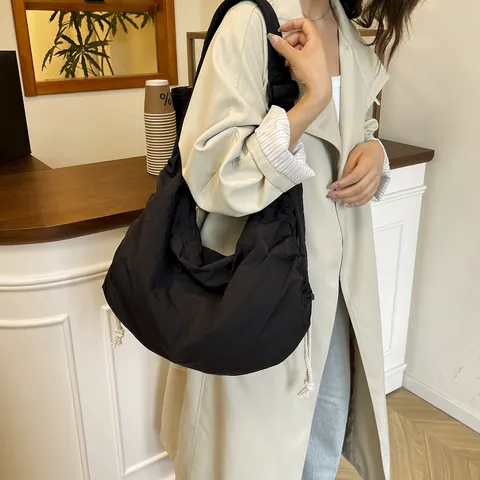 Women Large Capacity Nylon Hobo Crossbody Bag Korean Style Minimalist Casual Shoulder Bag With Drawstring Lightweight Travel Tote