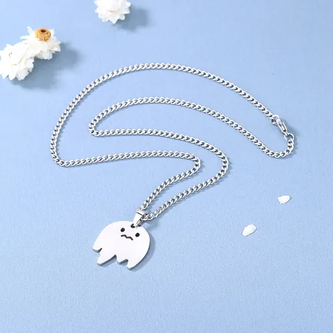 Collana con Ciondolo a Forma di Fantasma Minimalista in Acciaio Inossidabile Carino Cartone Animato Hip Hop Streetwear Catena da Clavicola per Festa di Halloween Gioielli Unisex
