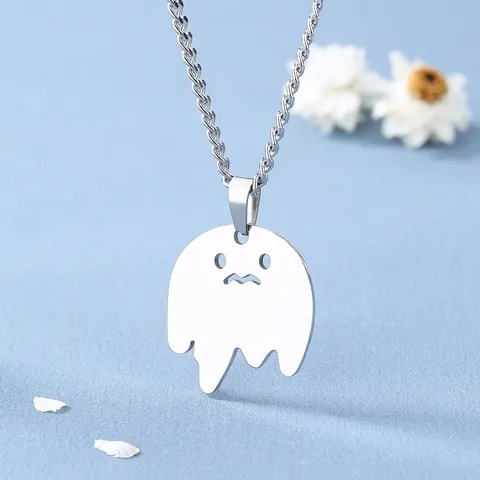 Collana con Ciondolo a Forma di Fantasma Minimalista in Acciaio Inossidabile Carino Cartone Animato Hip Hop Streetwear Catena da Clavicola per Festa di Halloween Gioielli Unisex