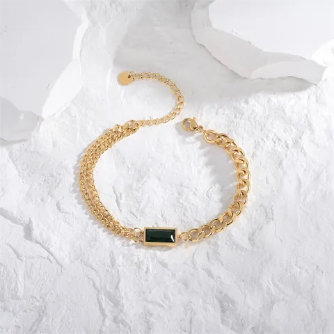 Bracciale in Acciaio al Titanio Asimmetrico per Donna Moda Zirconia Verde Taglio Smeraldo Catena Cubana Gioielli Regalo