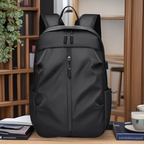 Zaino per Laptop Business Resistente all'Acqua Porta di Ricarica USB Borsa da Viaggio Zaino per Scuola Grande Capacità Uomo