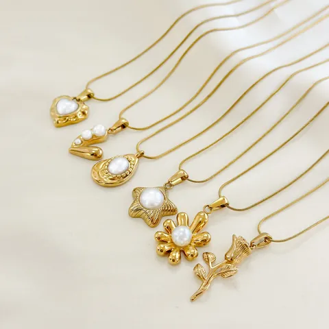 304 Stainless Steel Pendant Necklace For Women 18K PVD Gold Plated Snake Chain With Imitation Artificial Pearl Heart Star Flower Rose Jewelry
