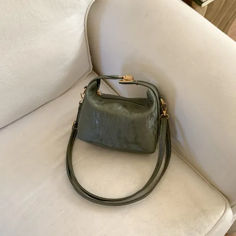 Modern Minimalist Vertical Texture PU Leather Small Square Bag Women Vintage Gold Lock Handbag Shoulder Crossbody Bag