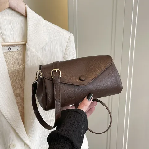 Women Vintage PU Leather Crossbody Bag Small Envelope Flip Shoulder Bag With Adjustable Strap Solid Color Fashion Square Bag