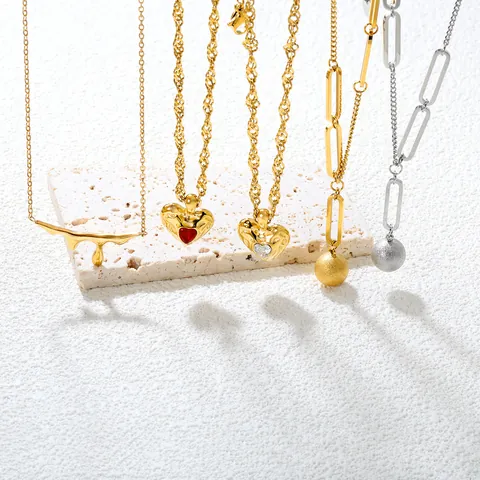 Fashion 18K Gold Plated Stainless Steel Heart Pendant Necklace For Women Molten Lava Texture Zirconia Crystal Clavicle Chain Jewelry