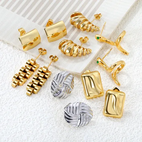 Orecchini a Bottone in Acciaio Inossidabile Minimalista da Donna Placcati Oro Design Geometrico a Catena di Serpente