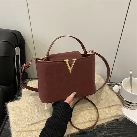 Damen Leopard Muster Veloursleder Umhängetasche Vintage Mode Handtasche Mit Metall V Dekor Kleine Quadratische Schultertasche