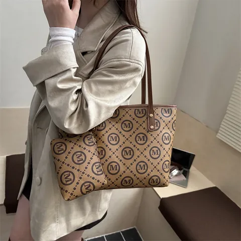 Juego de Bolsos Tote con Estampado de Monograma para Mujer Gran Capacidad Cuero Sintético Bolso de Hombro con Estuche a Juego Bolso Retro Casual