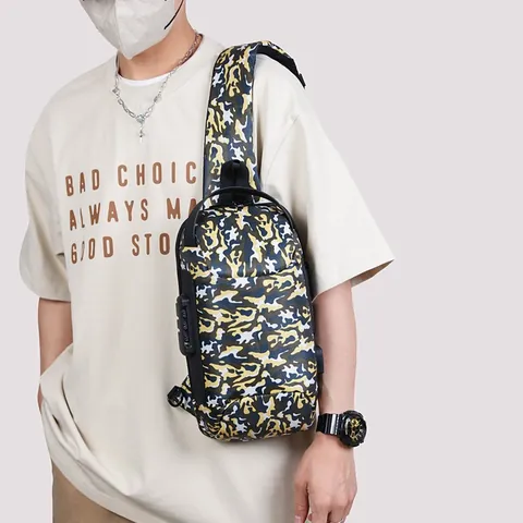 Men's Anti-theft Camouflage Chest Bag Waterproof Oxford Cloth Sling Bag USB Charging Port Crossbody Sport Shoulder Bag
