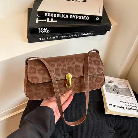 Leopard Print Underarm Bag For Women Vintage PU Suede Baguette Small Square Shoulder Bag With Gold Metal Lock Handbag