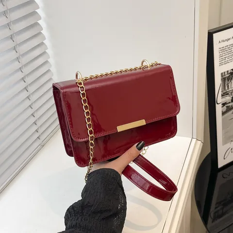 Women Retro Patent Leather Chain Shoulder Bag Small Square Flap Crossbody Bag With Gold Metal Decor Solid Color Elegant Daily Handbag