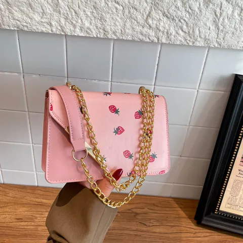 Damen Süße Kirschdruck Umhängetasche PU Leder Erdbeere Bär Muster Kleine Quadratische Tasche Mit Goldkette Schultertasche