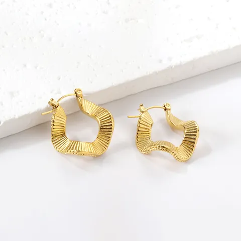 Stainless Steel Gold Plated Hoop Earrings For Women French Retro Twist Ripple Geometric Chunky Stud Earrings Jewelry Gift