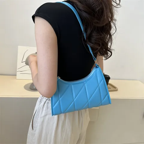 Bolso de Axila Acolchado para Mujer Bolso de Hombro Minimalista de Cuero PU Bolso de Mano de Color Sólido para Damas Diario