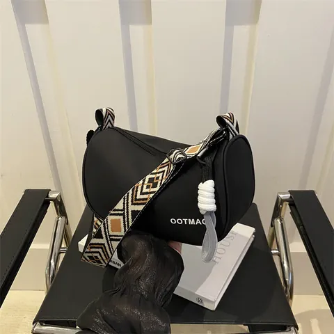 Women Fashion Canvas Pillow Bag Geometric Wide Strap Minimalist Zipper Crossbody Shoulder Bag Lightweight Daily Satchel