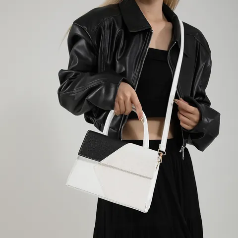 Sac à Main Patchwork de Design de Niche Sac à Bandoulière Embossé Crocodile pour Femme Sac à Main Carré à la Mode Contrastée