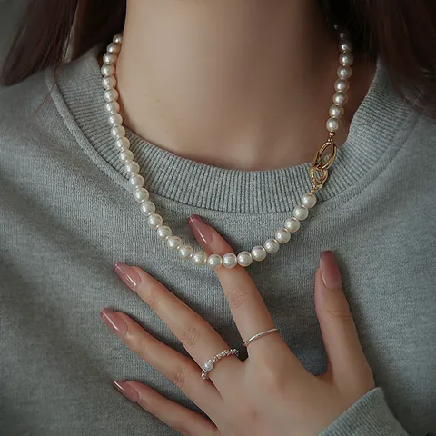 Elegant Imitation Artificial Pearl Necklace For Women Grey White Round Beads Gold Copper Buckle Fashion Jewelry Sweater Chain Choker