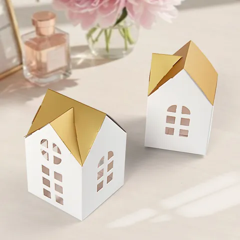 Creative Hollow House Shape Gift Box White Cardboard Gold Roof Candy Packaging For Wedding Birthday Party Favors DIY Paper Box