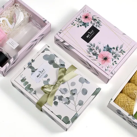 Floral Eucalyptus Folding Cardboard Gift Box For Wedding Party Souvenirs Merci Lettering Rectangular Packaging Box