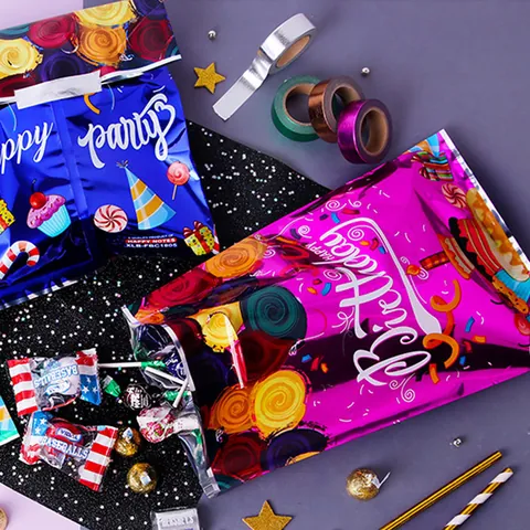 Happy Birthday Metallic Aluminum Film Gift Bags With Handle Cake Balloon Print Party Supplies Candy Packaging Bag For Kids Adults