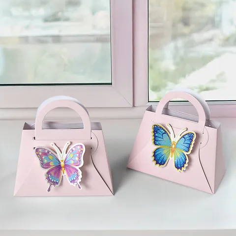 Boîte Cadeau Créative en Papier Rose Forme Sac à Main Avec Papillon 3D Bonbonnière Mariage Fête Emballage Friandises