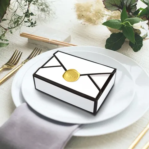 Retro Ins Stijl 2D Cartoon Envelop Cadeaudoos Met Gouden Waszegel Sticker Minimalistische Zwart Wit Snoepdoos Bruiloft Feest Verpakking